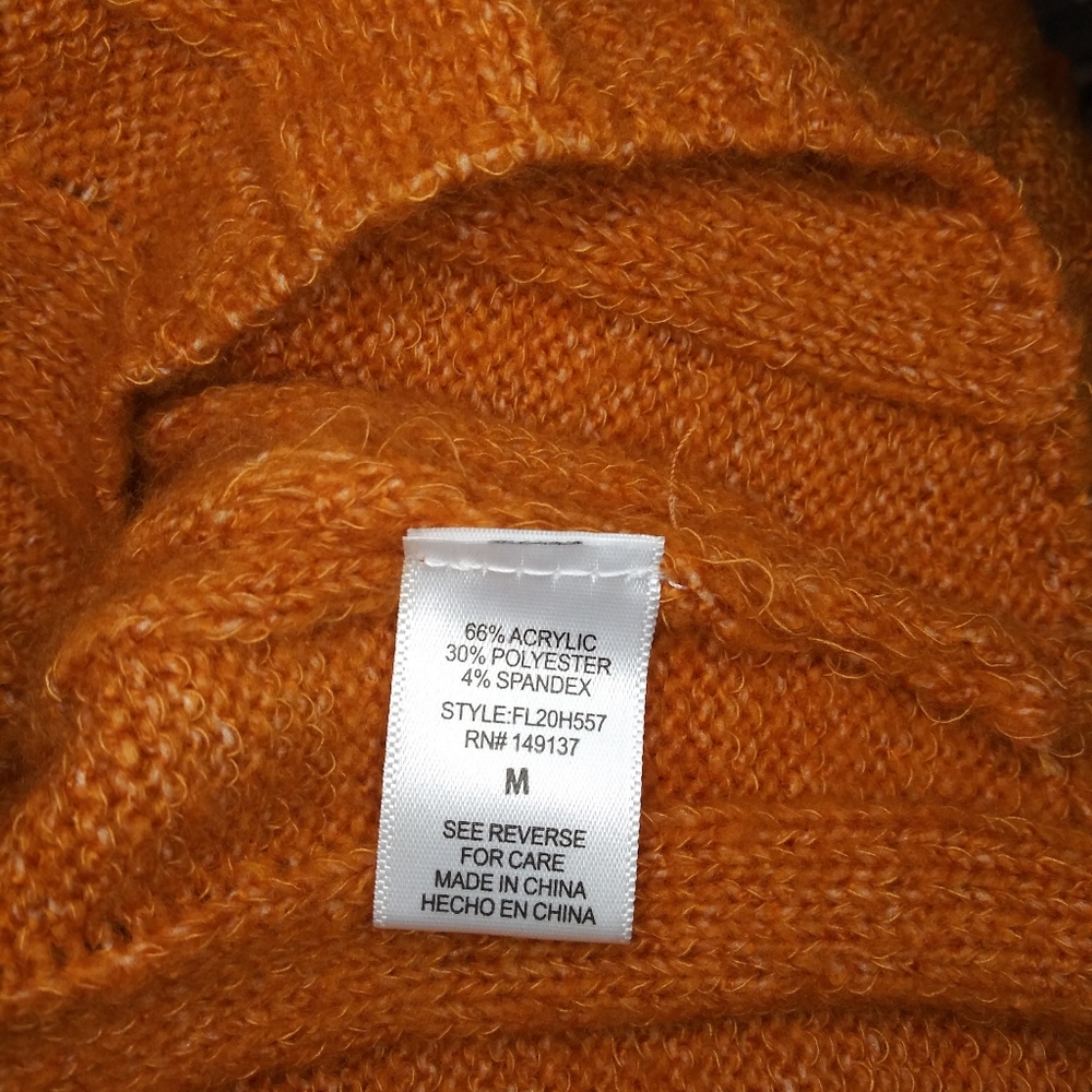 AKIRA Retro 90's Cropped Pumpkin Colored Ribbed Knit Lightweight V-Neck Sweater - Picture 7 of 8